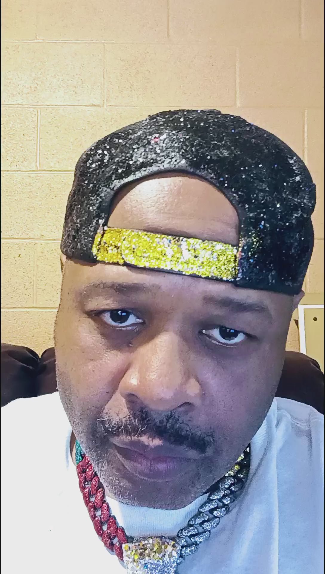 Black & gold GLITTY ball cap