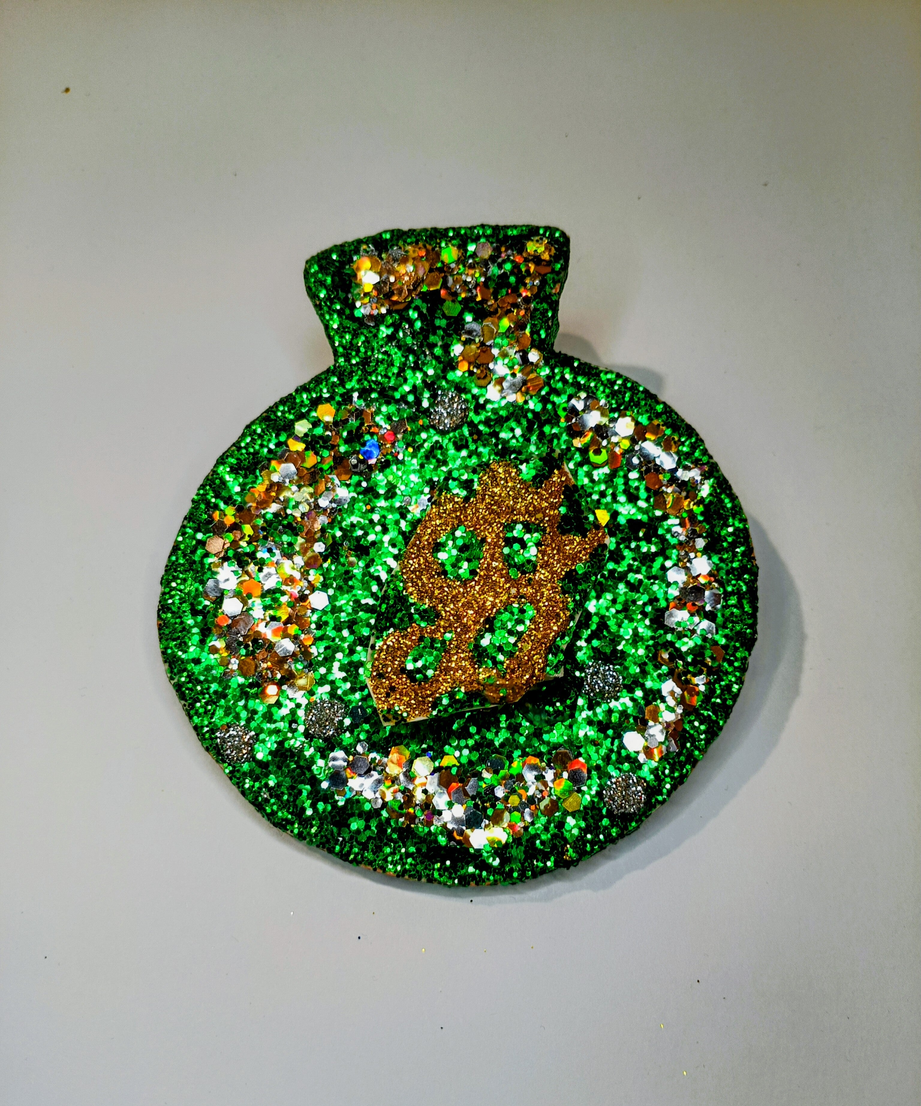 GREEN & GOLD "GG" NECKLACE PENDANT